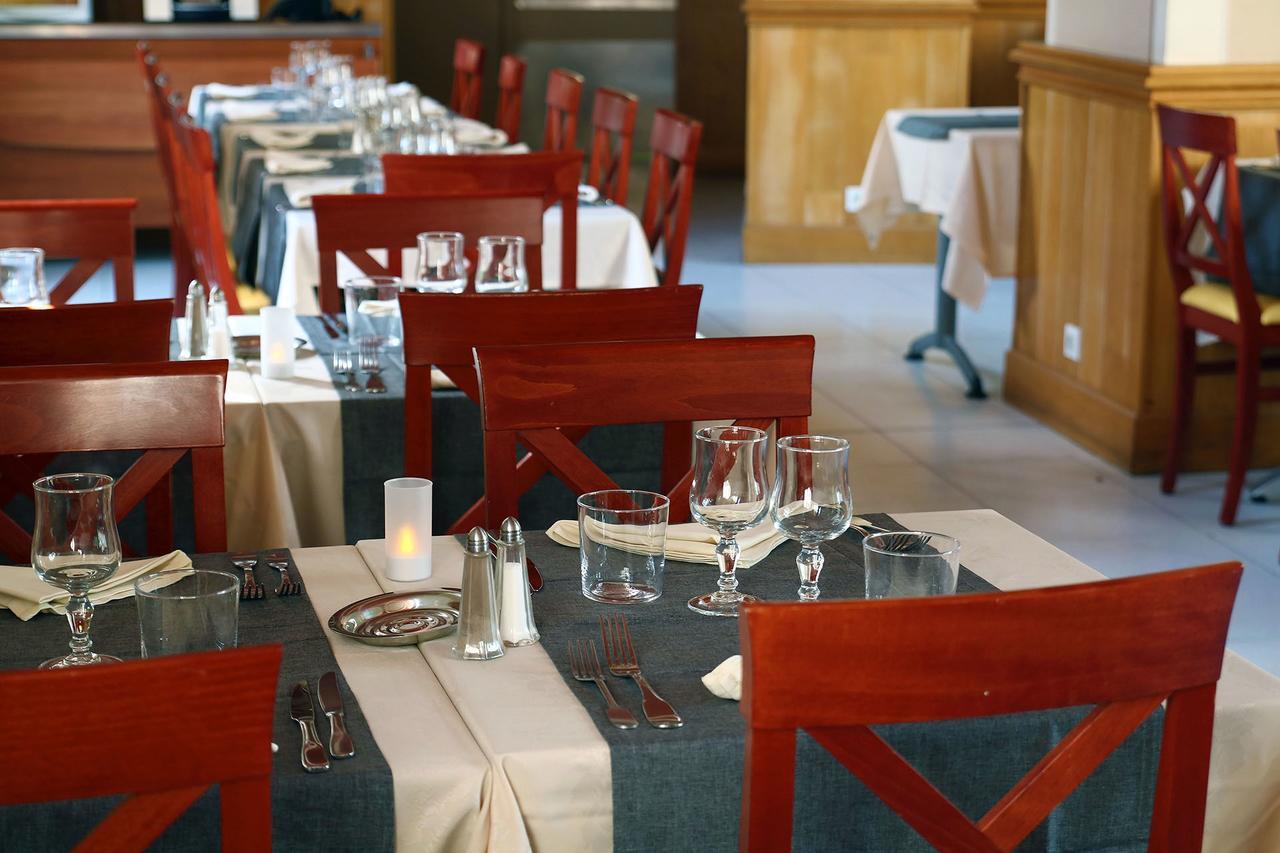 Le Prieure Hotel Saint-Dalmas-de-Tende Buitenkant foto